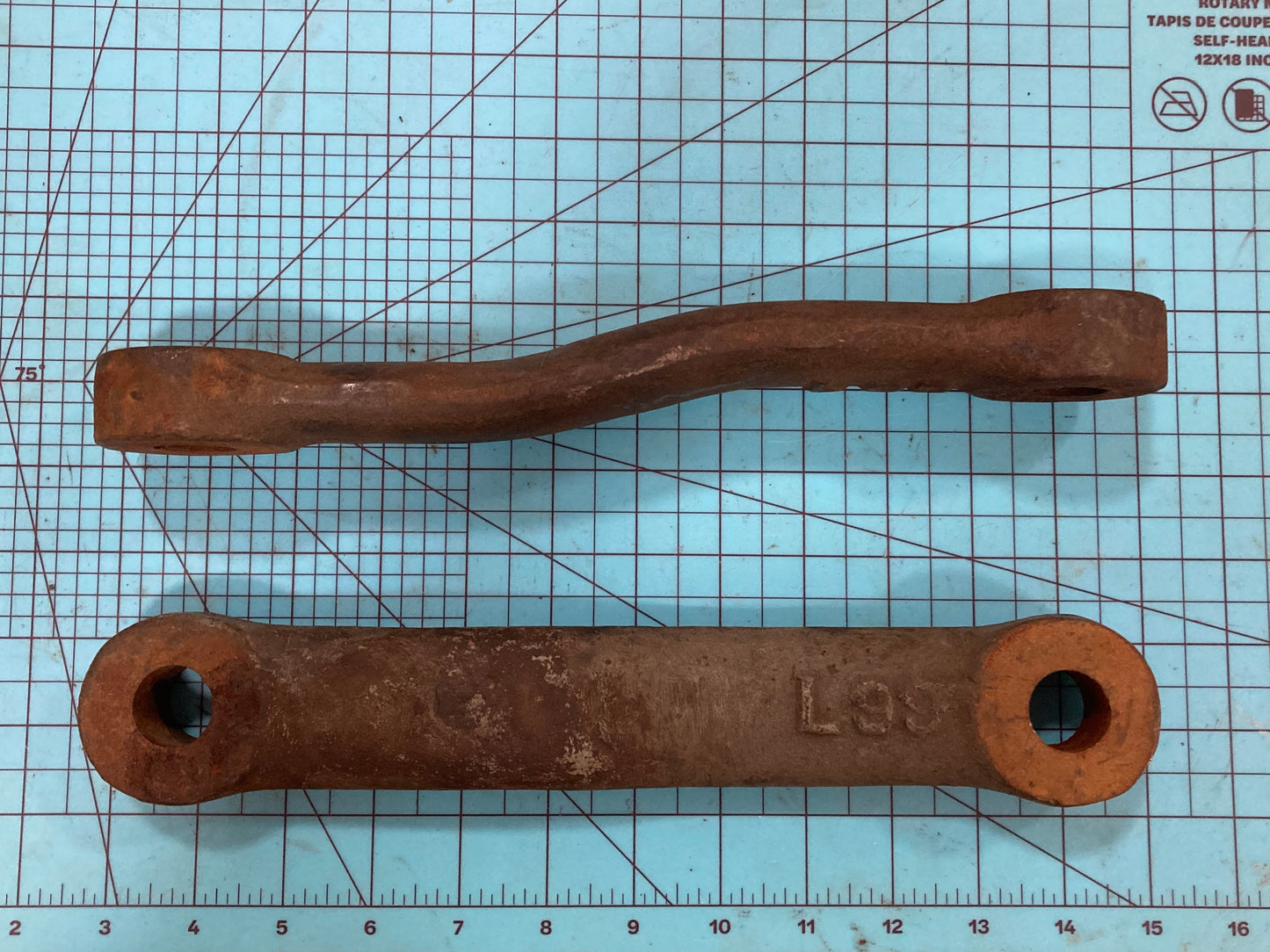 L-99 Idler arm link